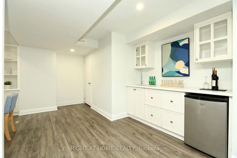 Photo 35 at 63 East's Corner Boulevard, Kleinburg, Vaughan