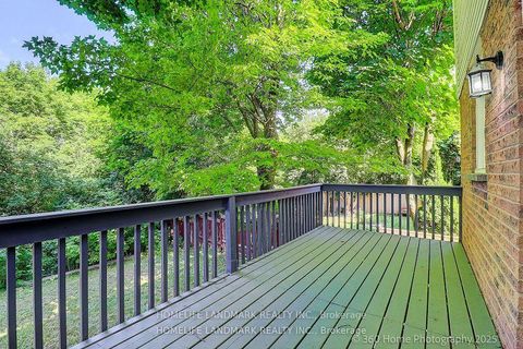 Photo 7 at 30 Misty Moor Drive, South Richvale, Richmond Hill