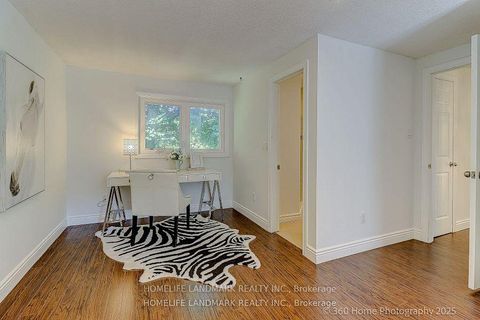 Photo 11 at 30 Misty Moor Drive, South Richvale, Richmond Hill