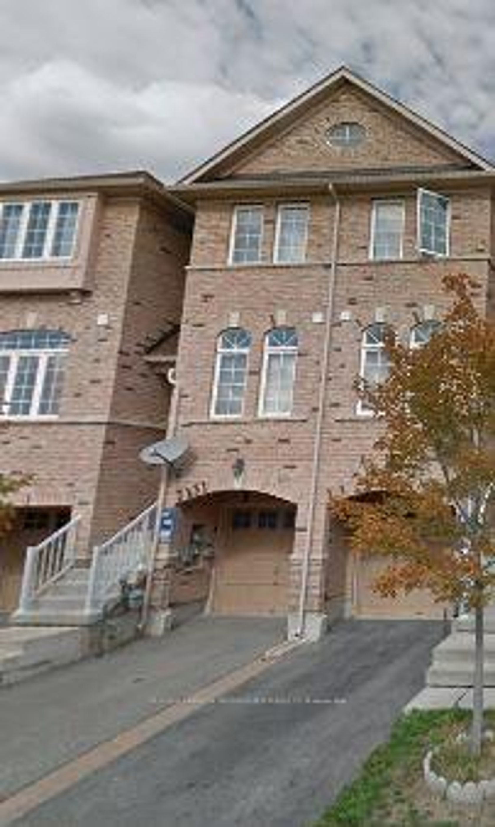 7131 Chatham Court, Lisgar, Mississauga 