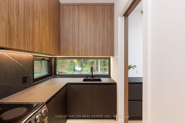 Photo 21 at 1654 Birchwood Drive, Lorne Park, Mississauga