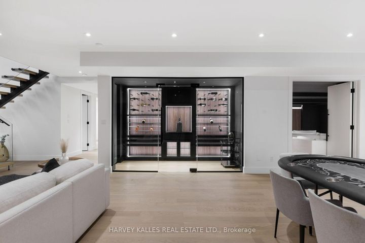 Photo 44 at 1654 Birchwood Drive, Lorne Park, Mississauga