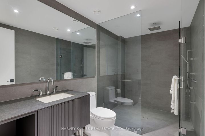 Photo 48 at 1654 Birchwood Drive, Lorne Park, Mississauga