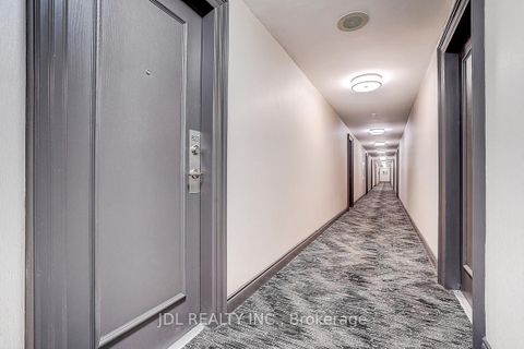 Photo 3 at 823 - 109 Front Street E, Waterfront Communities C8, Toronto