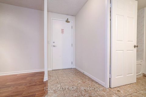 Photo 5 at 823 - 109 Front Street E, Waterfront Communities C8, Toronto