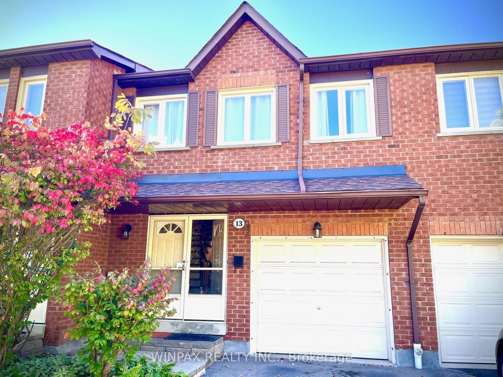13 - 800 Constellation Drive, Hurontario, Mississauga 