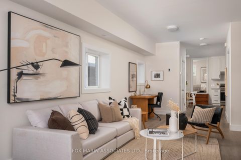 Photo 4 at 283 Cedarvale Avenue, Lumsden, Toronto