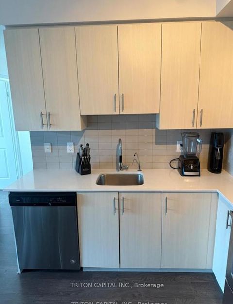 Photo 3 at 502 - 3700 Highway 7, Vaughan Corporate Centre, Vaughan