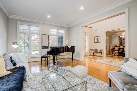 Photo 6 at 86 Muzich Place, East Woodbridge, Vaughan
