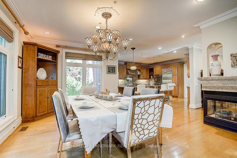 Photo 18 at 86 Muzich Place, East Woodbridge, Vaughan
