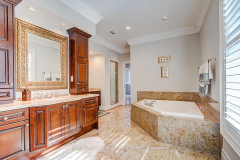 Photo 28 at 86 Muzich Place, East Woodbridge, Vaughan