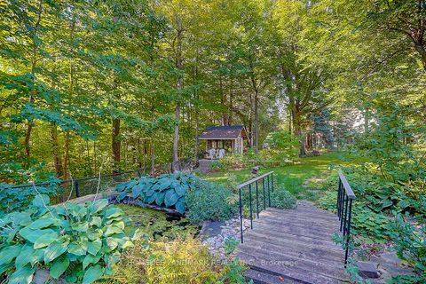 Photo 47 at 86 Muzich Place, East Woodbridge, Vaughan