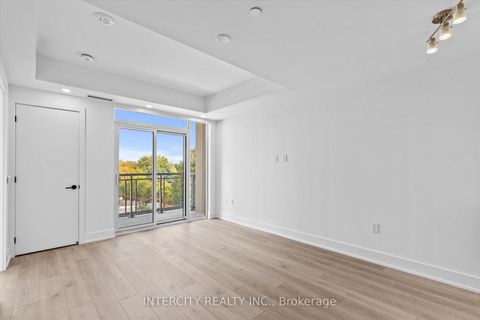 Photo 7 at 415 - 2075 King Road, King City, King