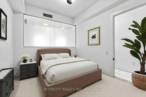 Photo 0 at 424 - 2075 King Road, King City, King Photo 0 at 424 - 2075 King Road, King City, King