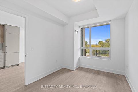 Photo 17 at 424 - 2075 King Road, King City, King