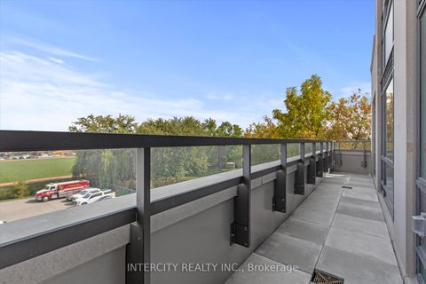 Photo 10 at 349 - 2075 King Road, King City, King Photo 10 at 349 - 2075 King Road, King City, King