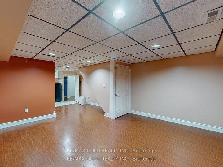 Photo 15 at 78 Fern Valley Crescent, Wellington, Brampton