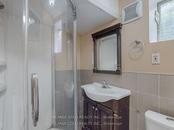Photo 18 at 78 Fern Valley Crescent, Wellington, Brampton