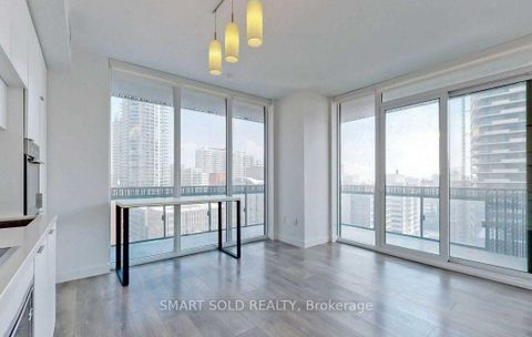 Photo 3 at 1011 - 8 Eglinton Avenue E, Mount Pleasant West, Toronto