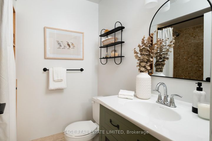 Photo 21 at 21 - 1250 King Street W, South Parkdale, Toronto