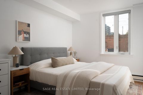 Photo 15 at 21 - 1250 King Street W, South Parkdale, Toronto