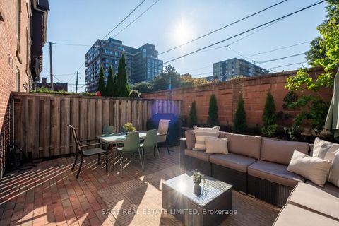 Photo 25 at 21 - 1250 King Street W, South Parkdale, Toronto