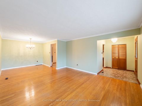 Photo 8 at 148 Navenby Crescent, Humber Summit, Toronto