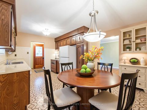 Photo 11 at 148 Navenby Crescent, Humber Summit, Toronto