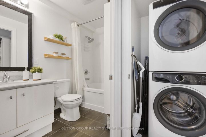Photo 20 at 212 - 3563 Lake Shore Boulevard W, Long Branch, Toronto