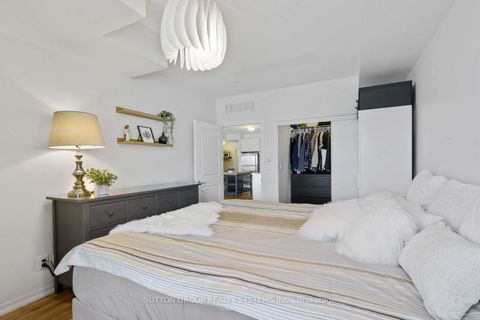 Photo 17 at 212 - 3563 Lake Shore Boulevard W, Long Branch, Toronto