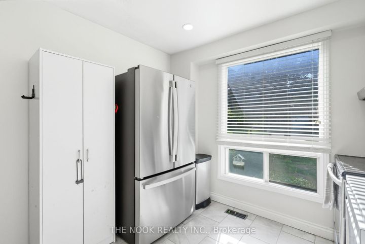 Photo 16 at 441 Charrington Avenue, Centennial, Oshawa