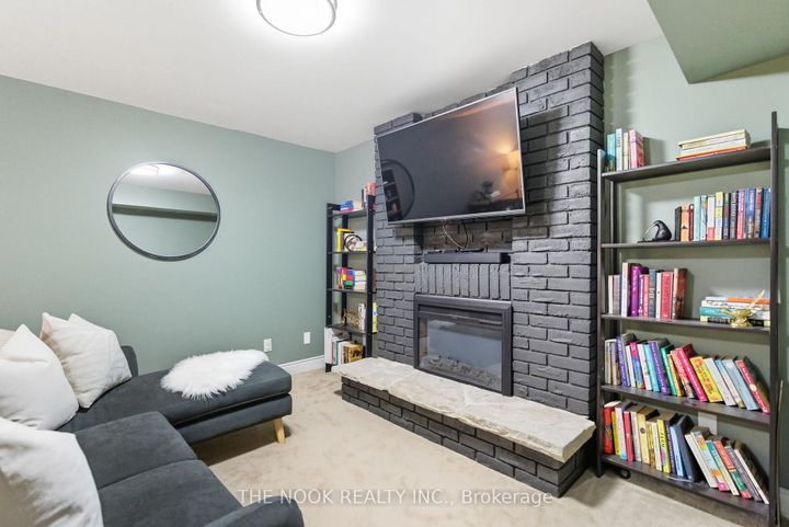 Photo 34 at 441 Charrington Avenue, Centennial, Oshawa