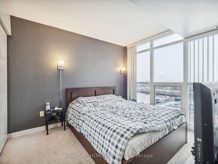 Photo 10 at 1701B - 19 Singer Court, Bayview Village, Toronto Photo 10 at 1701B - 19 Singer Court, Bayview Village, Toronto