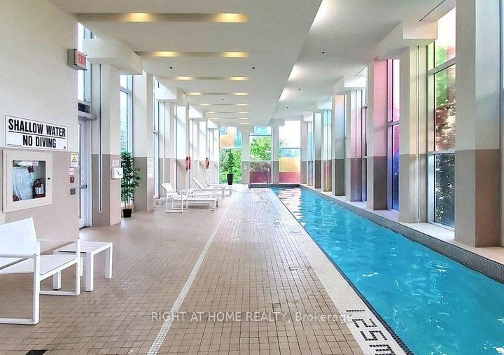 Photo 14 at 1701B - 19 Singer Court, Bayview Village, Toronto