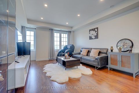 Photo 13 at 5303 Major Mackenzie Drive E, Berczy, Markham