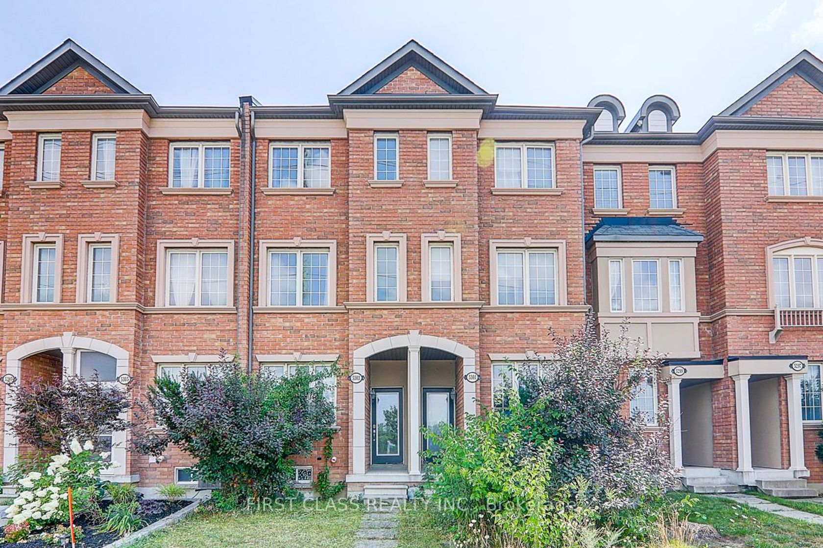 5303 Major Mackenzie Drive E, Berczy, Markham 2