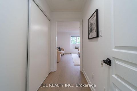 Photo 23 at 51 Routliffe Lane, Newtonbrook West, Toronto