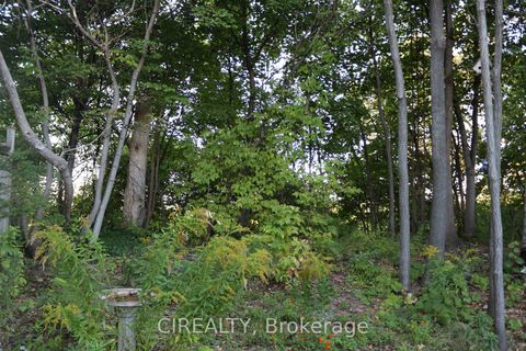 Photo 19 at 140 Ellins Avenue, Smythe, Toronto