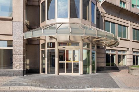 Photo 1 at PH205 - 18 Lee Centre Drive, Woburn, Toronto