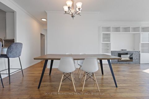 Photo 11 at PH205 - 18 Lee Centre Drive, Woburn, Toronto