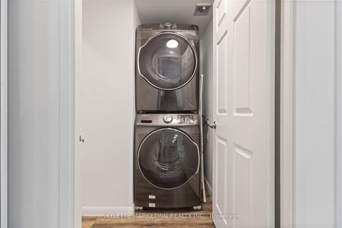 Photo 31 at PH205 - 18 Lee Centre Drive, Woburn, Toronto