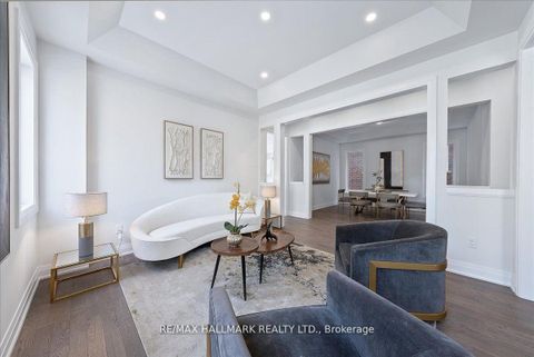 Photo 4 at 15 Aida Place N, Oak Ridges, Richmond Hill