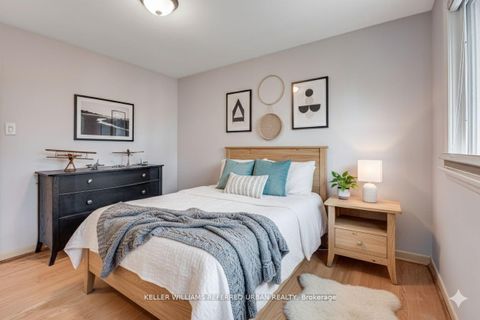Photo 13 at 26 Foxmeadow Road, Richview, Toronto