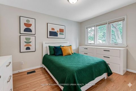 Photo 14 at 26 Foxmeadow Road, Richview, Toronto