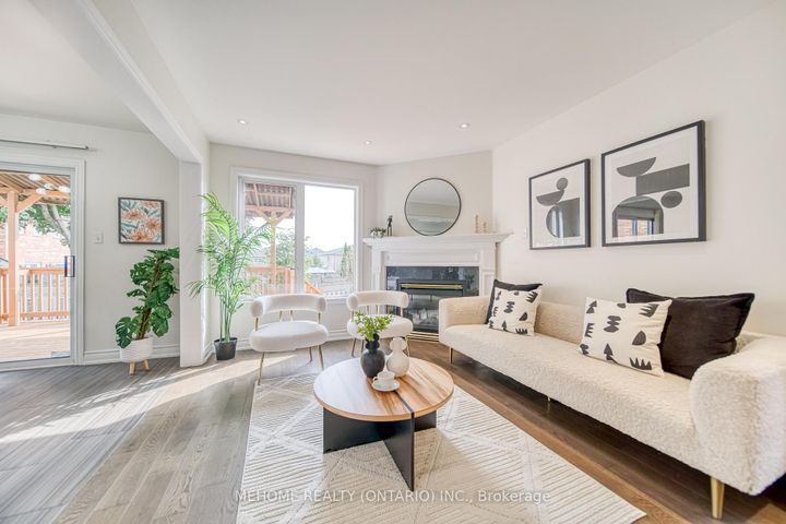 Photo 0 at 55 D'amato Crescent, Maple, Vaughan