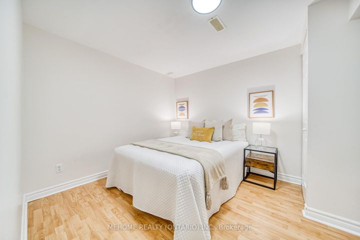 Photo 35 at 55 D'amato Crescent, Maple, Vaughan