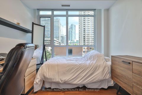 Photo 15 at 407 - 628 fleet Street, Waterfront Communities C1, Toronto