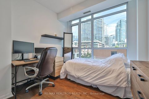 Photo 16 at 407 - 628 fleet Street, Waterfront Communities C1, Toronto