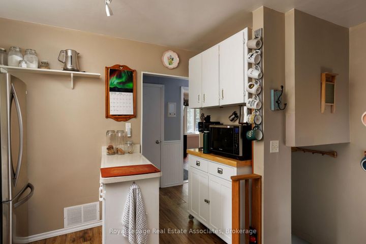 Photo 18 at 7 Maybourne Avenue, Birchmount, Toronto
