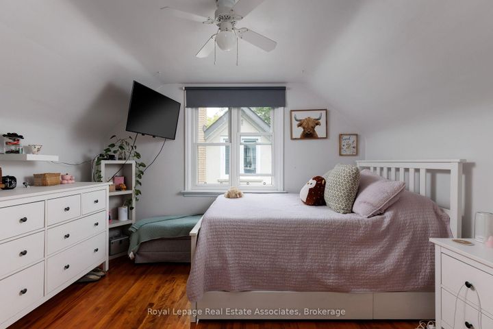 Photo 30 at 7 Maybourne Avenue, Birchmount, Toronto